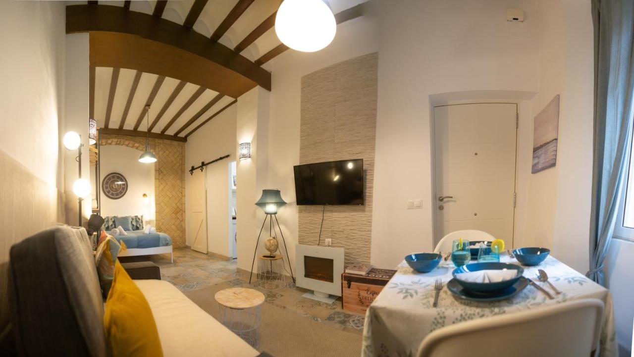 Gades Ha Loft Apartment กาดิซ ภายนอก รูปภาพ